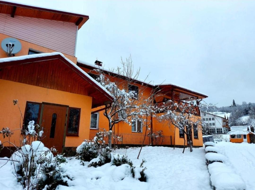 Захід Сонця Otel Slavske Dış mekan fotoğraf