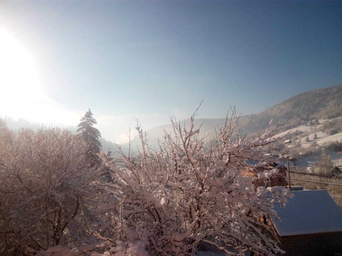 Захід Сонця Otel Slavske Dış mekan fotoğraf